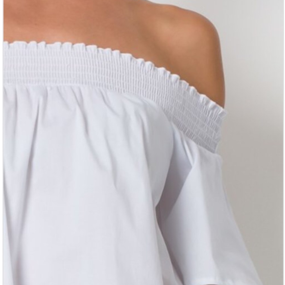 🎉CLEARANCE🎉 White Off-Shoulder Short Sleeve Top - Picture 5 of 5
